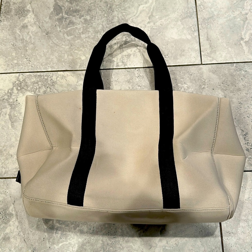Summer & Rose Weekender